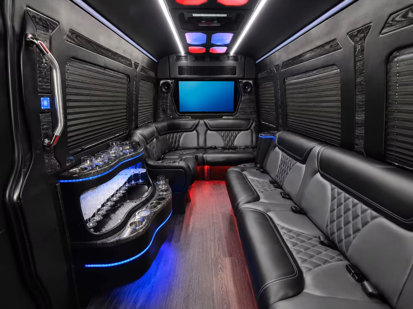 comfortable climate controlled bus rentals for lakewood students
