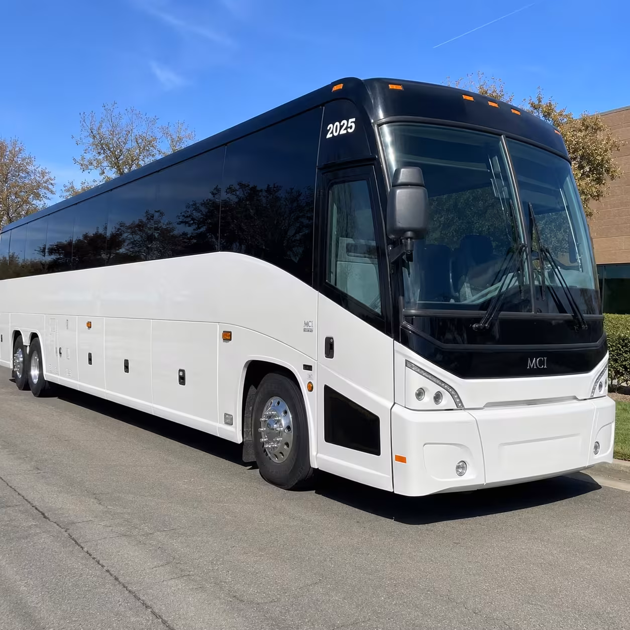 lakewood concert shuttle buses to xfinity mobile arena