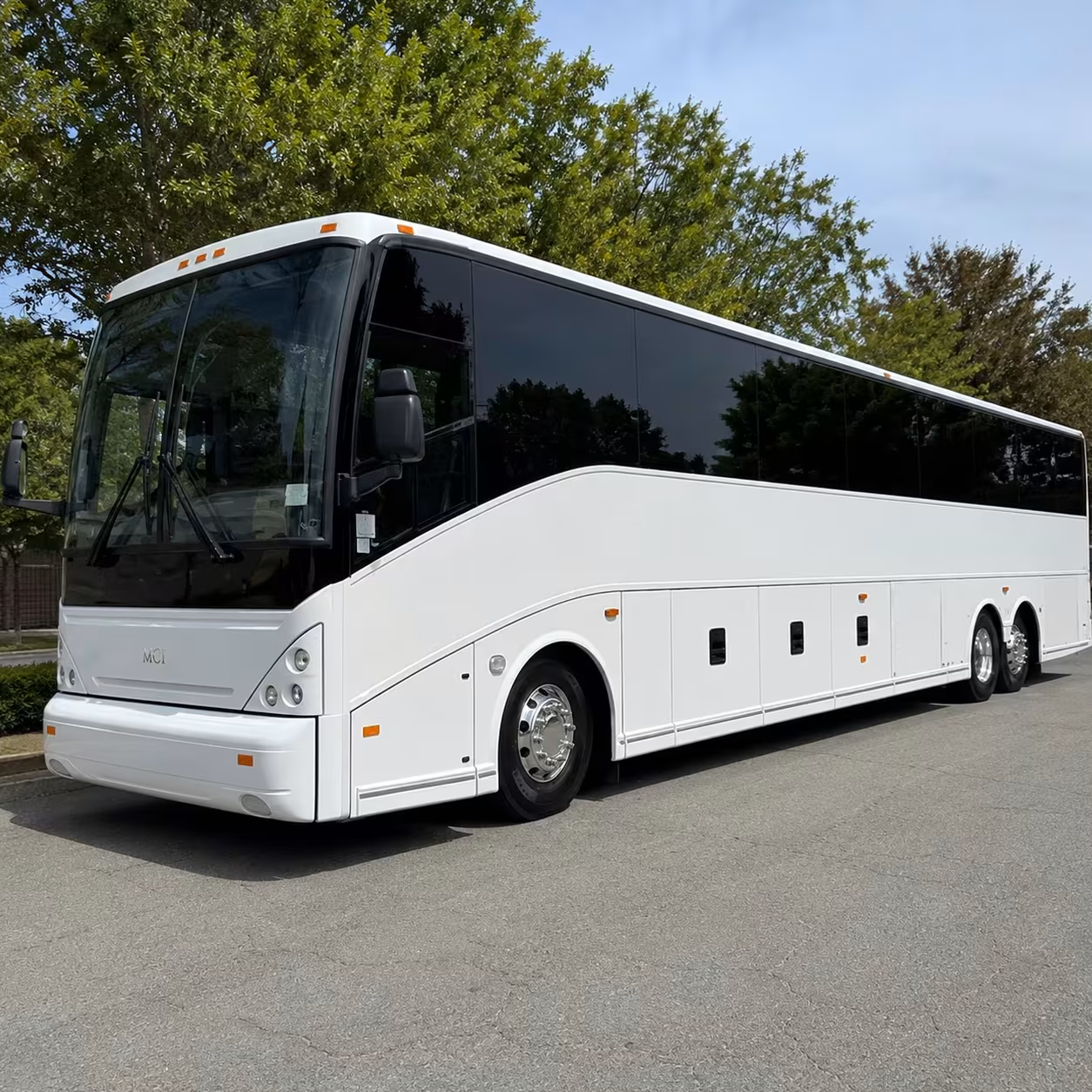 multi stop commuter shuttle buses across lakewood and ocean county